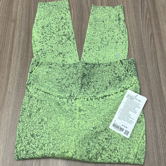 Lululemon Base Pace High-Rise Running Tight 25" in City Grit Green Multi Size 8 - Picture 2 of 5